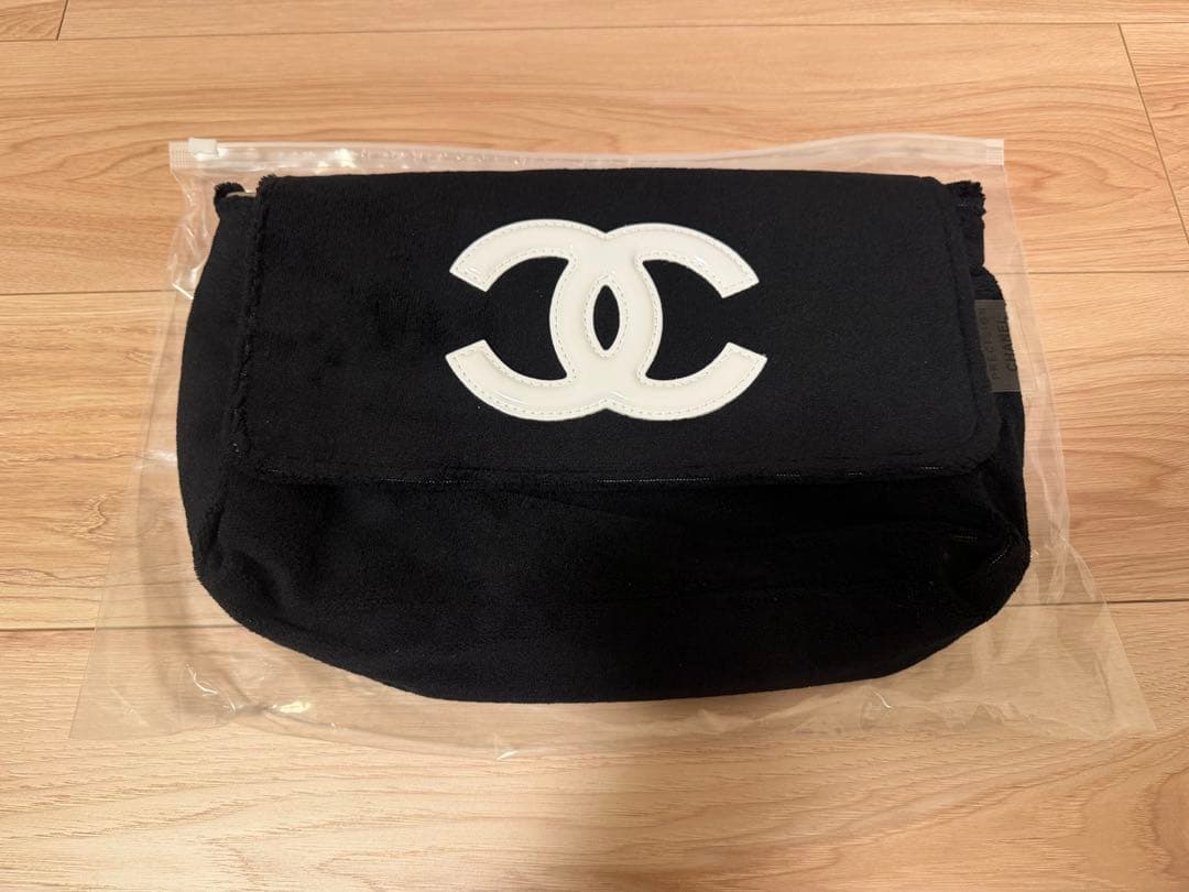 新品　シャネル　ノベルティ　ショルダーバッグ　非売品　ブラック　パイル　エナメル