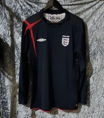 05-07　イングランド代表　GK　ユニホーム