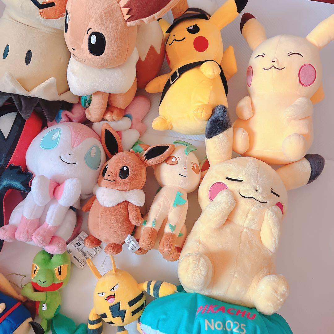 でっかいコロっとまんまる　ニンフィア　羽田　 ちっちゃいかたのり ぬいぐるみ