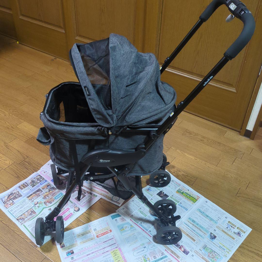 コムペット、ミリミリライト、アルファ　ペットカート 　12キロ以下、２匹以下