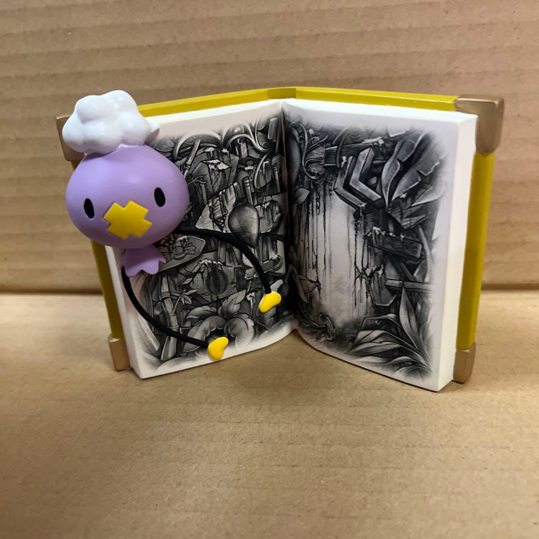 海外 ポケモンセンター ポケモン 陶器製 フワンテ　フィギュア