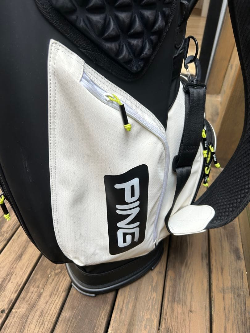 PING キャディバッグ ホワイト/ブラック