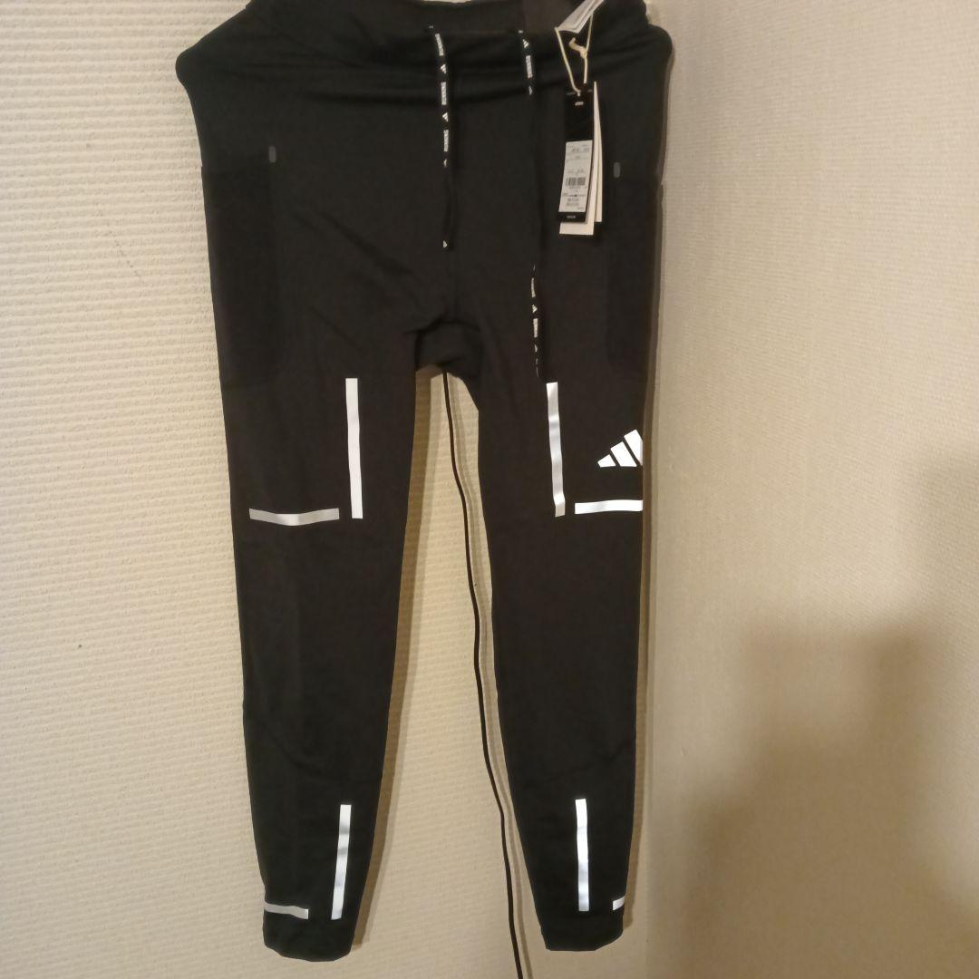 新品未使用　adidas リフレクター付き ブラックタイツ