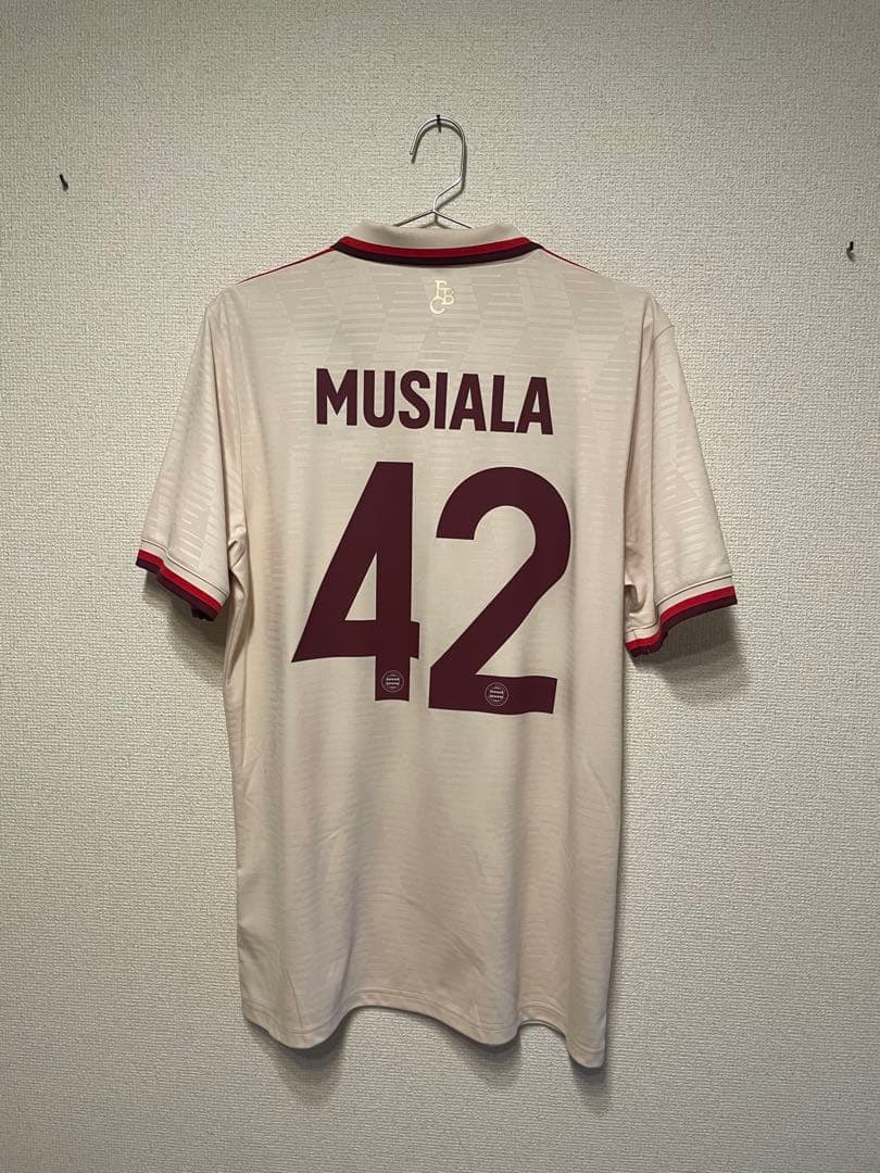 【国内正規品】バイエルンミュンヘン　ムシアラユニフォーム