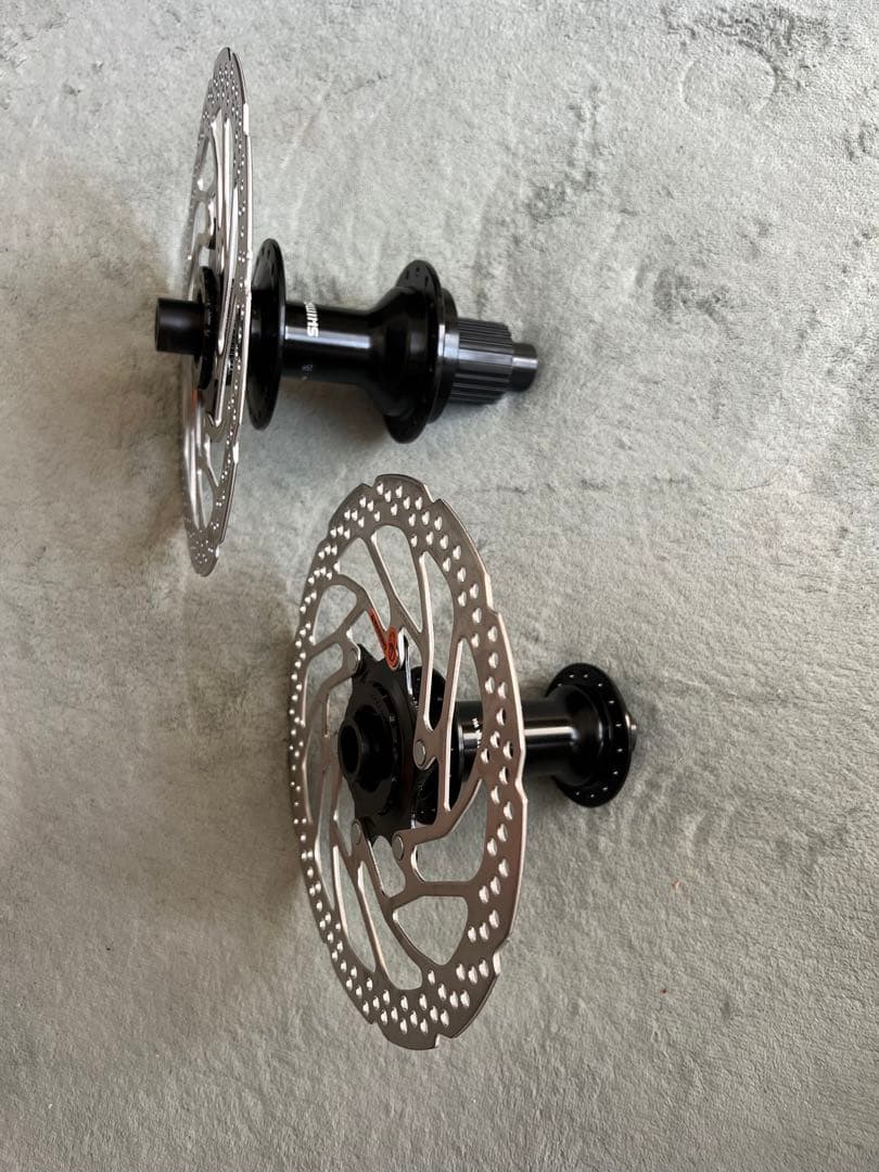 シマノ　前後ハブセット　マイクロスプライン