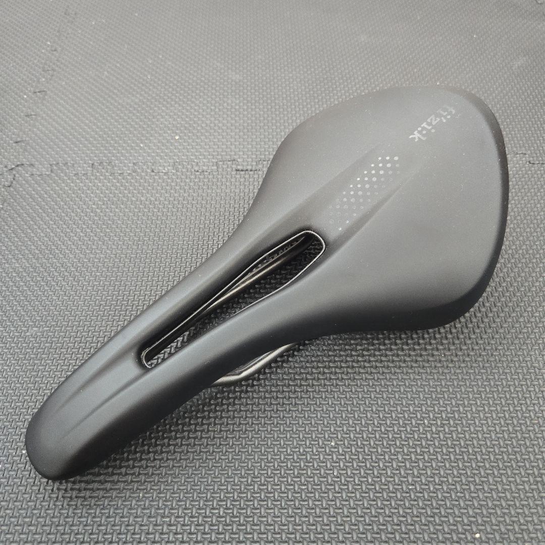 フィジークサドル　アリアンテ