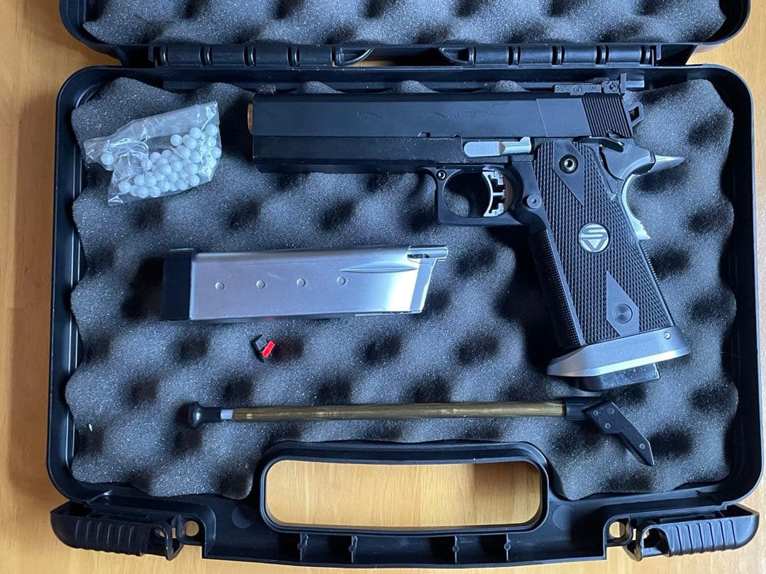 最終価格　ウエスタンアームズ　インフィニティ　ガンケース　スペアマガジン付き