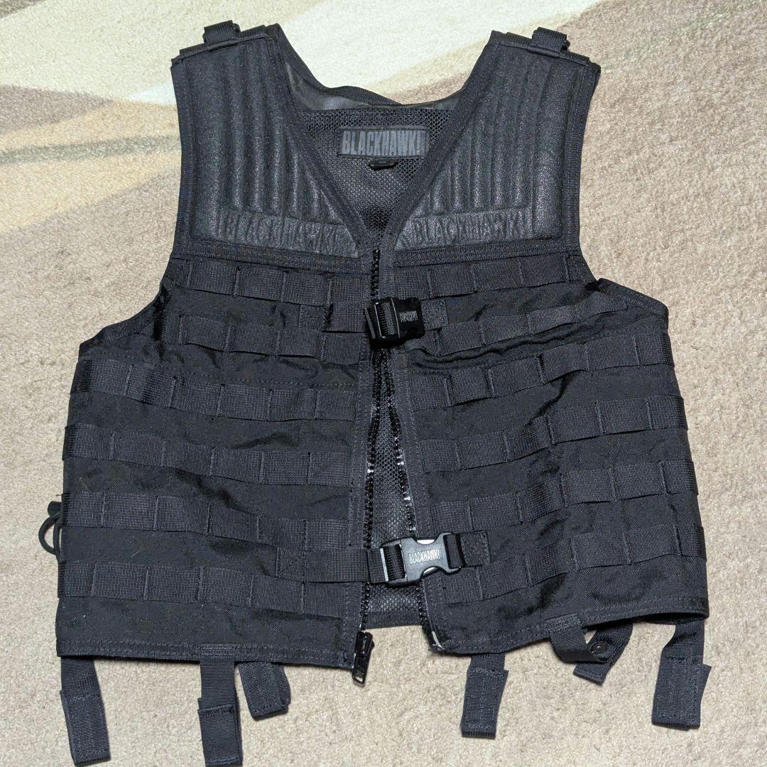 BLACKHAWK!製 タクティカルベスト 黒