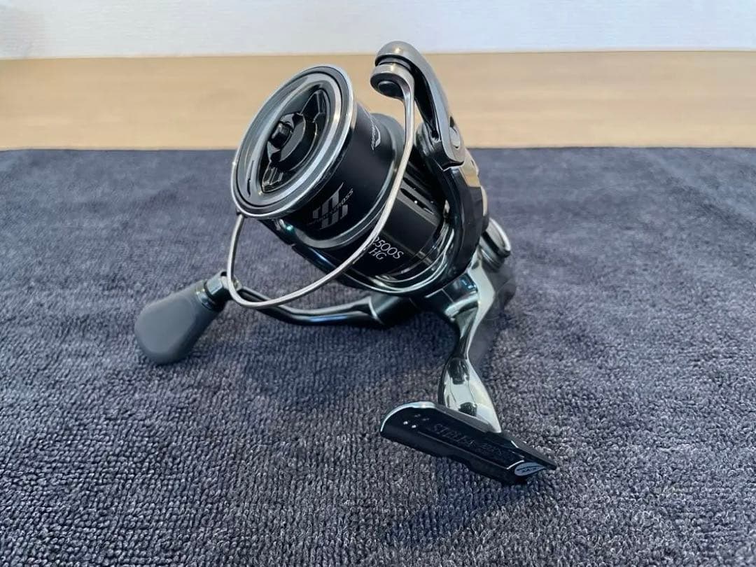 新品未使用 シマノ 22 ステラ 2500SHG