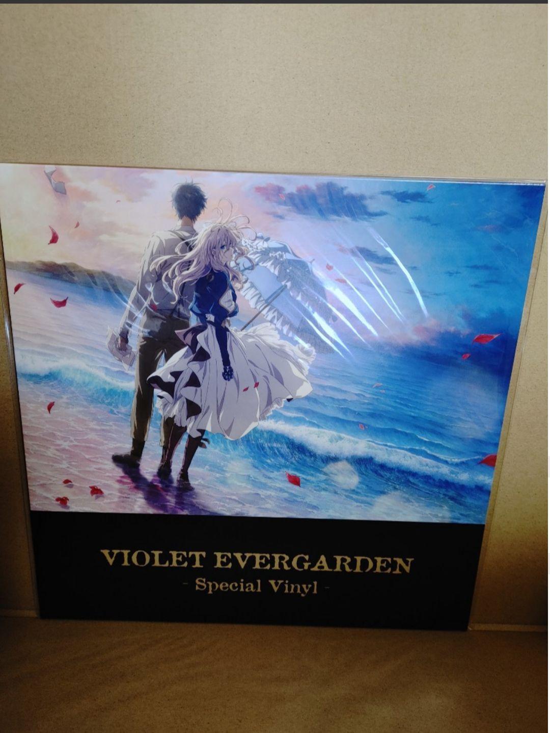 ヴァイオレットエヴァーガーデン　ターンテーブル