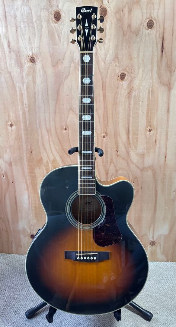 トップ単板Cort CJ3Vフレイムメイプルサイド、バック 音量大きめ 美品