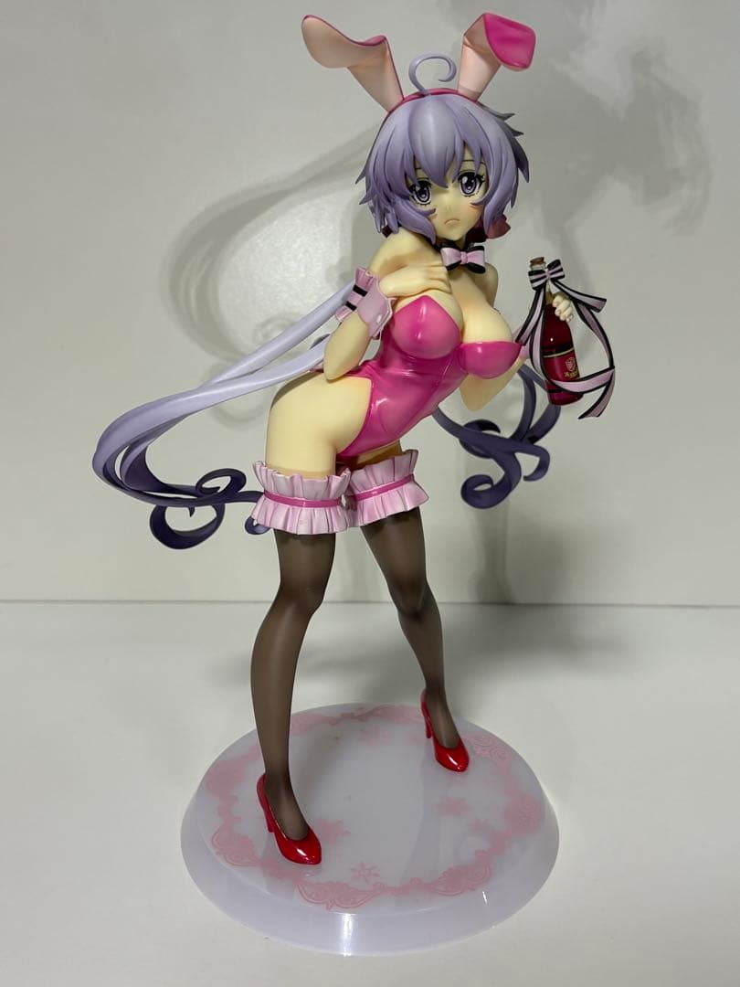 アクアマリン　雪音クリス　ピンクバニー 1/7フィギュア