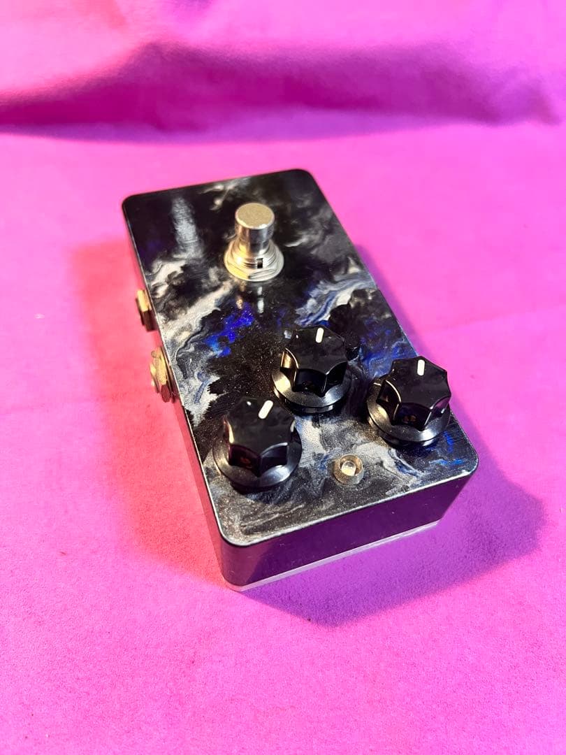 Leqtique 10/10 ハイゲインディストーション