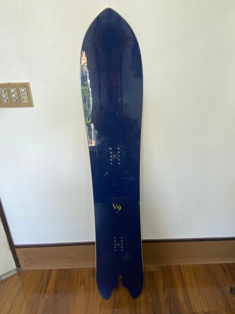 H*e様 パウダーを始めたい方にお勧め！！V9 POWDER BOARD スノー