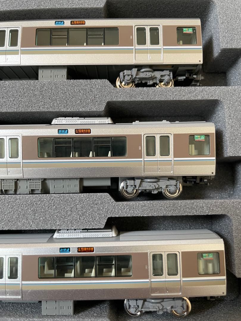 KATO 10-536 223系2000番台(2次車)「新快速」8両セット