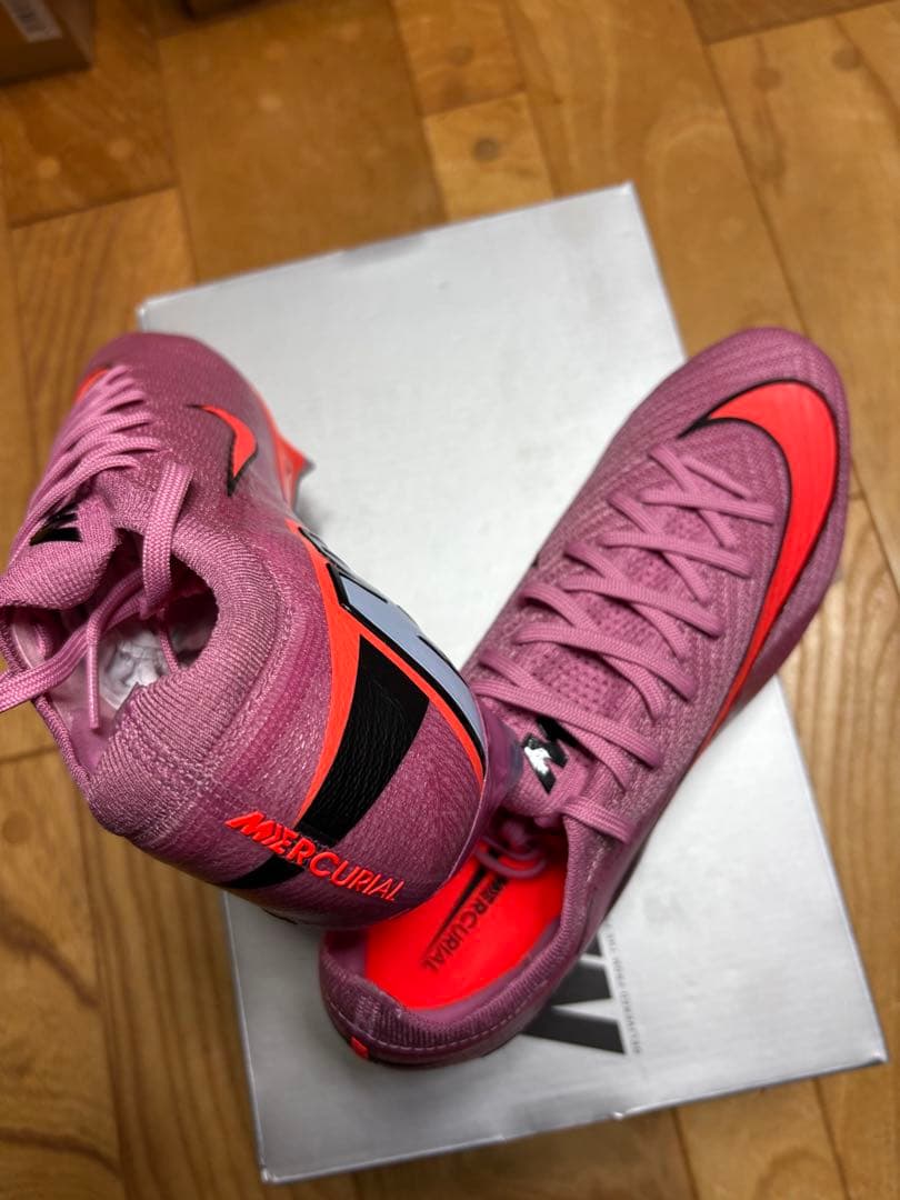 新品　超特価　ナイキ　マーキュリアルヴェイパー 16エリート FG 25.5cm