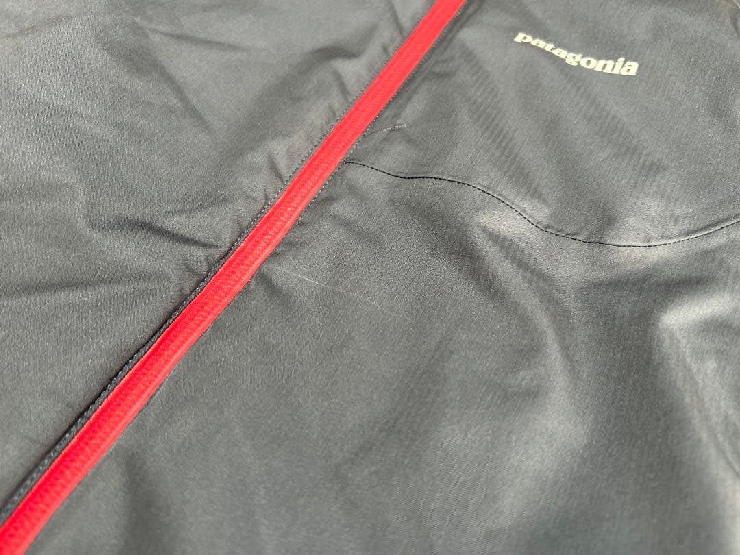 patagonia スノージャケット　キッズSサイズ　7-8才