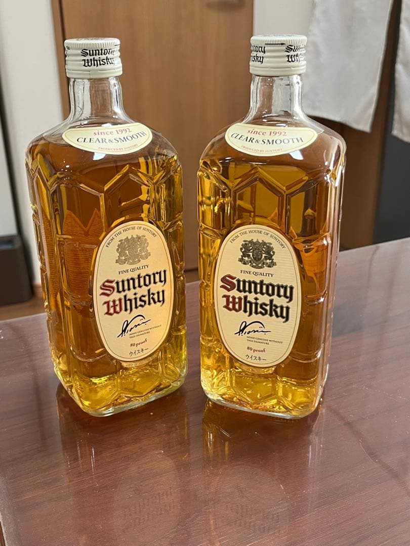 白角　サントリーウイスキー クリアスムース 700ml