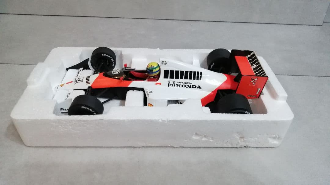 MINICHAMPS アイルトンセナ マクラーレン ホンダMP4/5 1989
