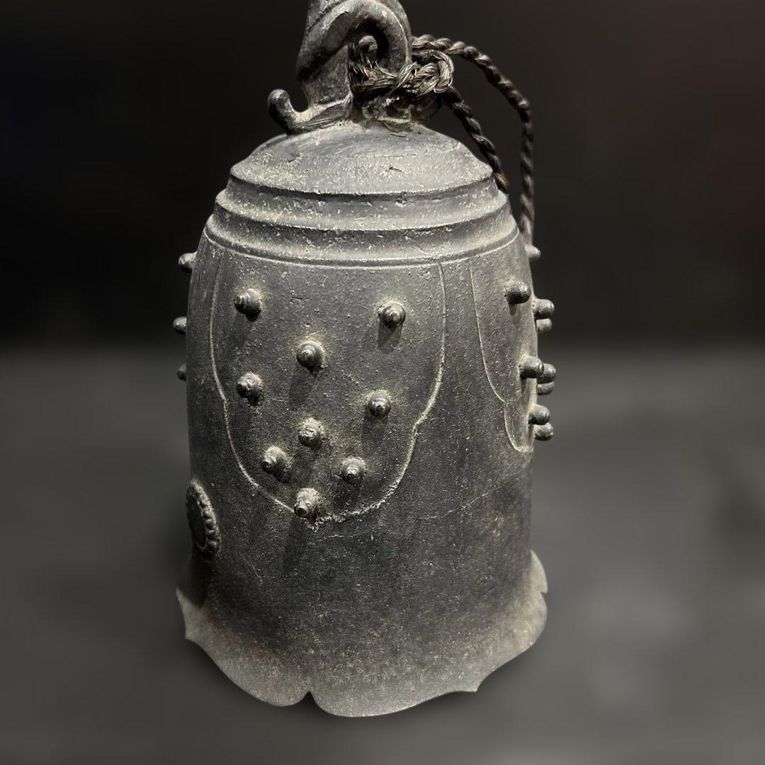 「【古仏具】大型 鋳物鈴 仏鈴 祈祷鈴 喚鐘 寺院仏具 古道具 時代物」