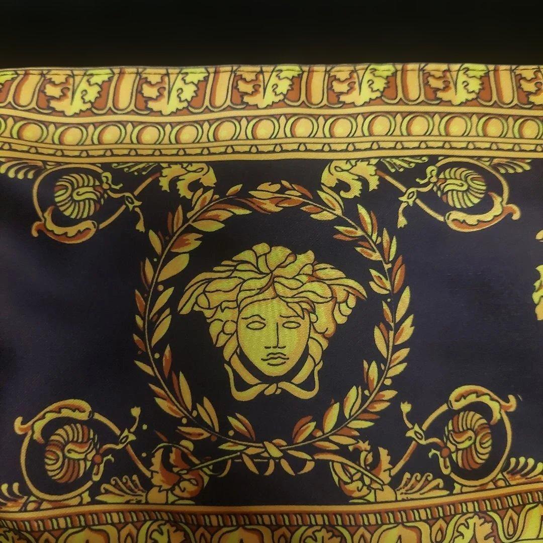 高級ヴェルサーチメデューサプリント 大判バスタオル