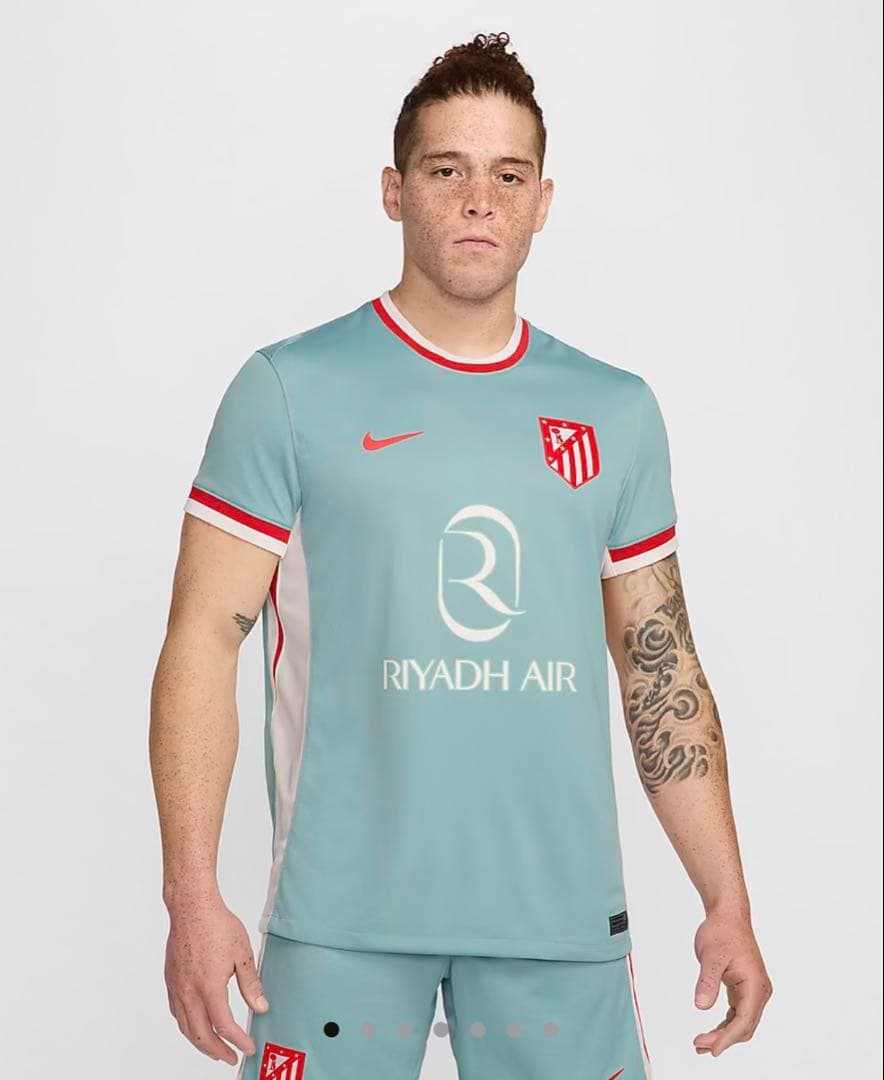 アトレティコマドリード　ユニフォーム　ナイキ　Tシャツ アトレティコ　マドリー