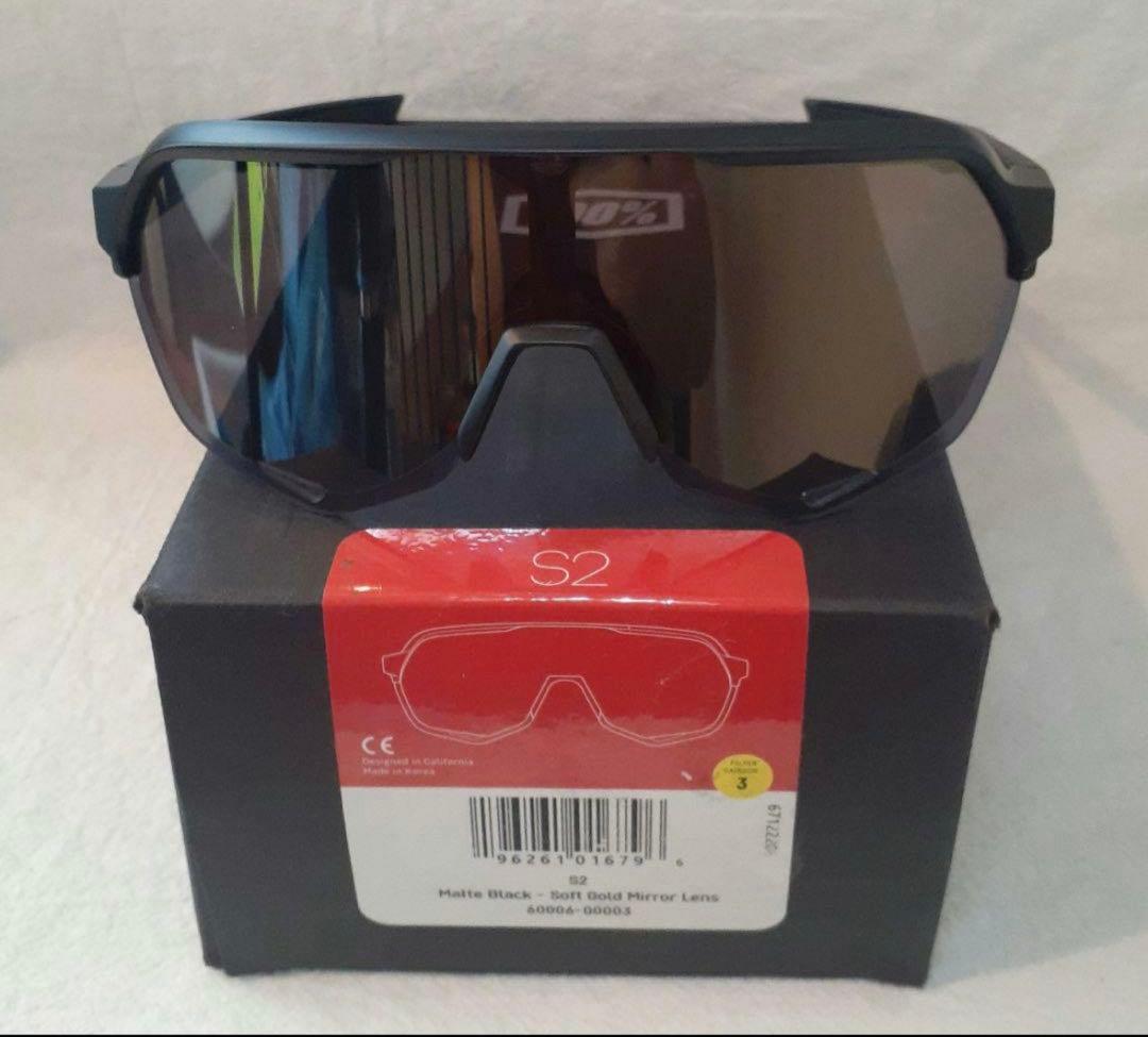 100% S2 マットブラック / ゴールドミラー ワンハンドレッド サングラス