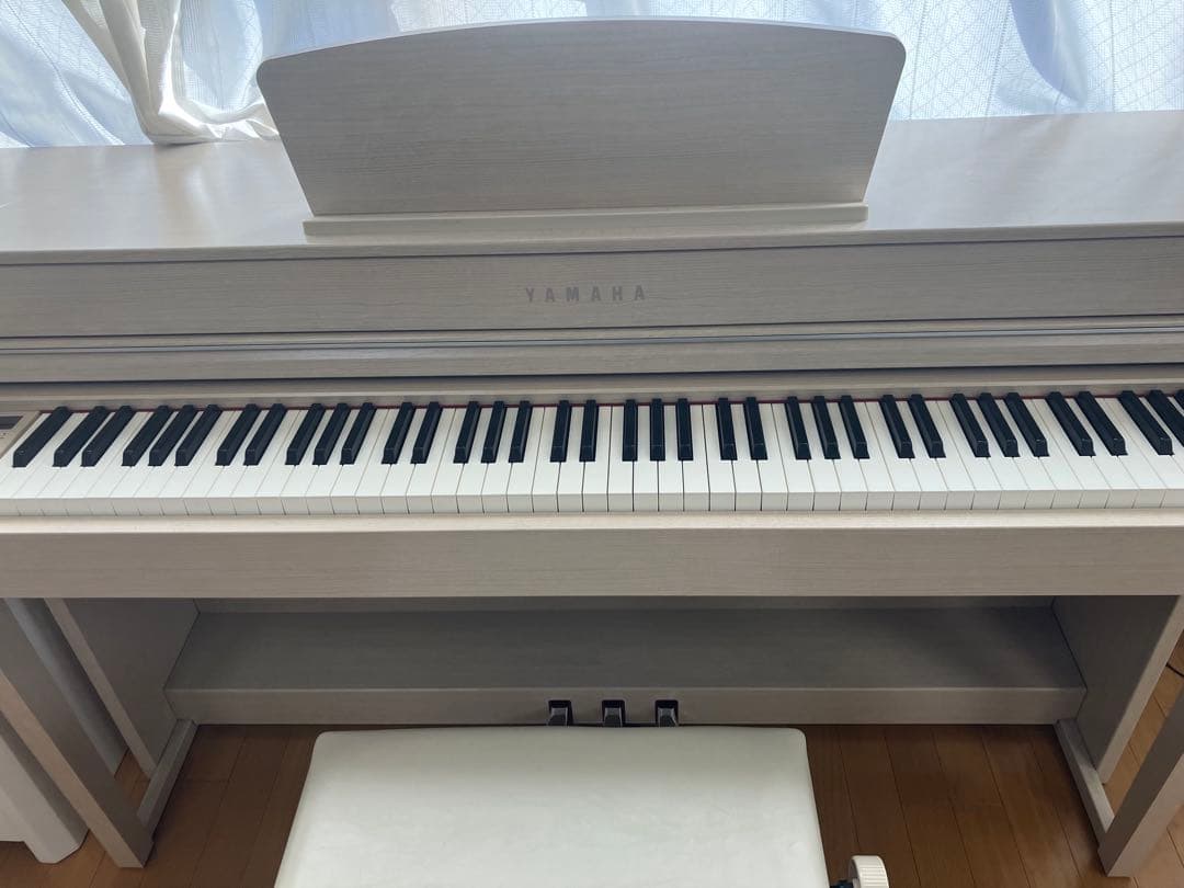 Yamaha Clavinova 電子ピアノCLP-635