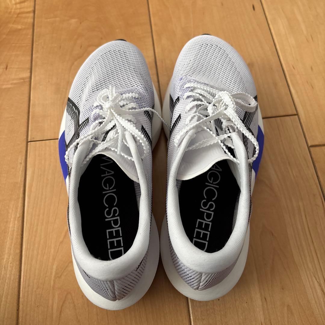 アシックス　MAGIC SPEED 5 ユニセックス24.5