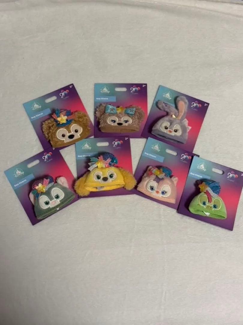 未使用品　香港ディズニー20周年　バッグチャーム7種セット