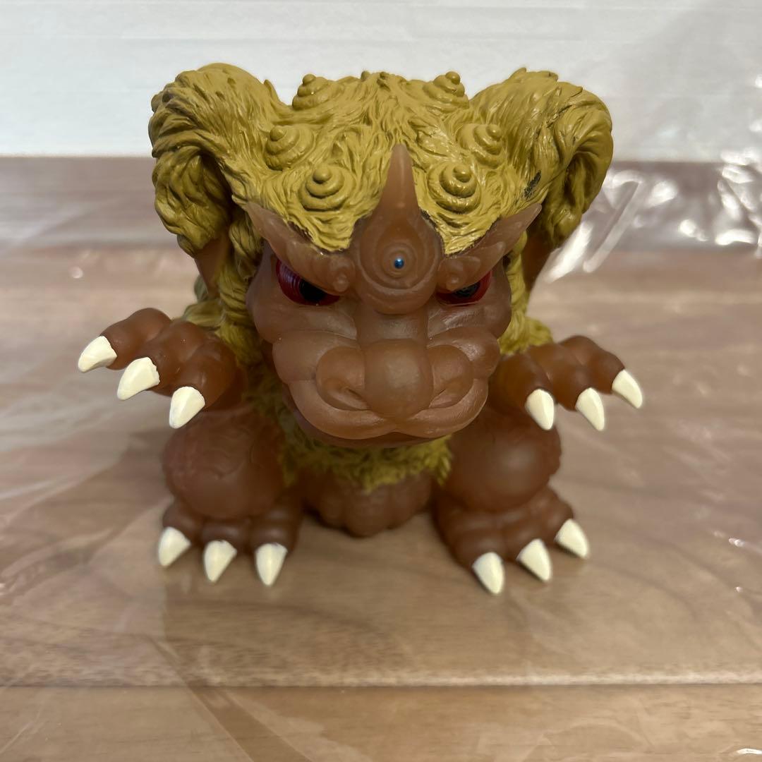 鎮座獣　ゴジラ・ストア限定　お台場　フィギュア3体　ゴジラ　メカゴジラ　シーサー