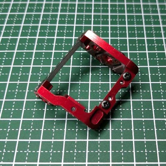 R246 LMアルミモーターマウント レッド ミニッツ MR03/04