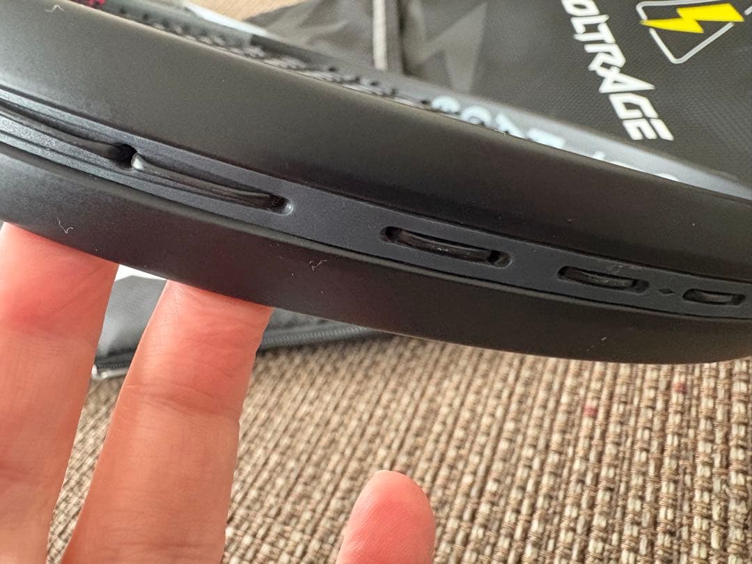 YONEX VOLTRAGE5vs テニスラケット