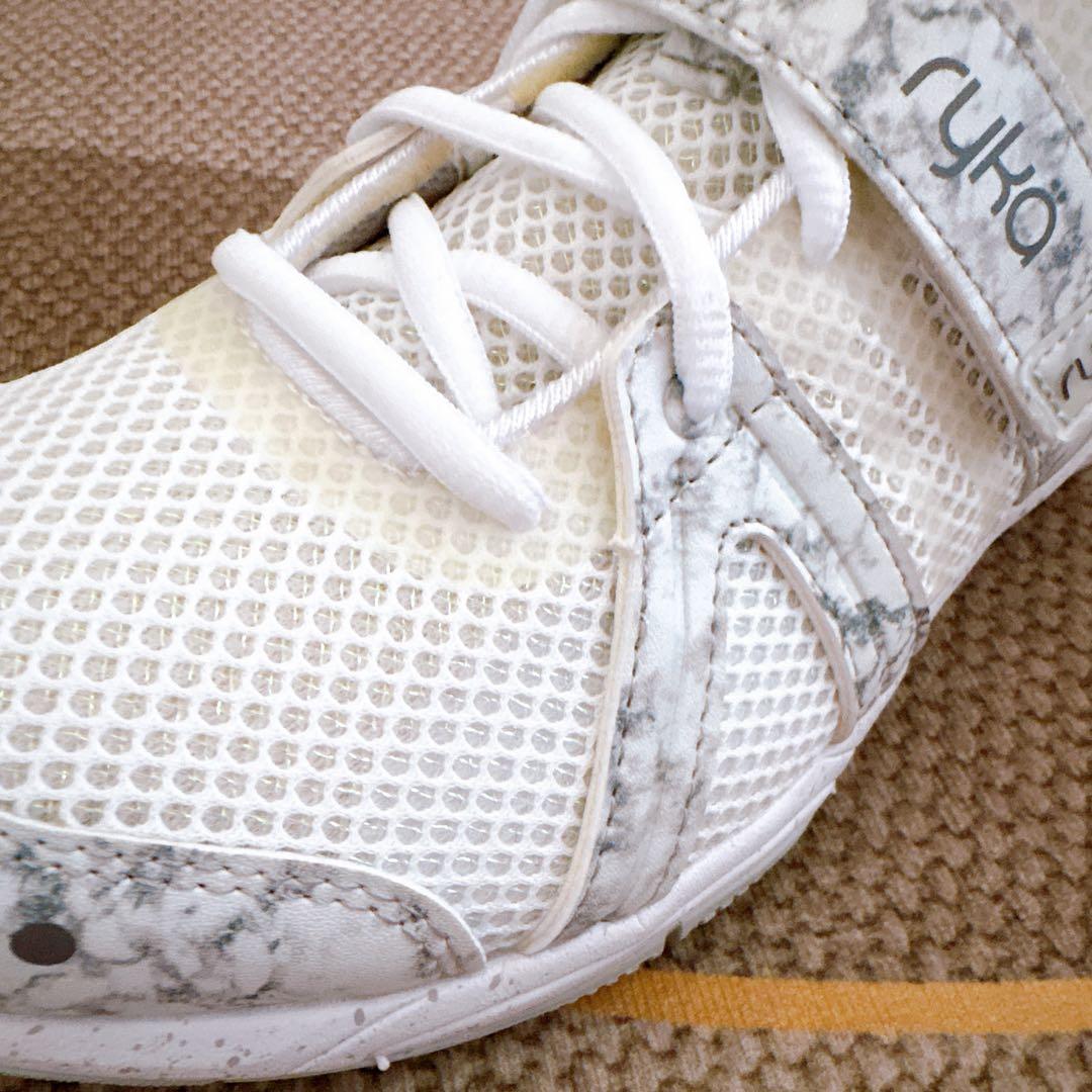 極美品！【ryka 】ライカ TENACITY ダンス／フィットネス 25センチ