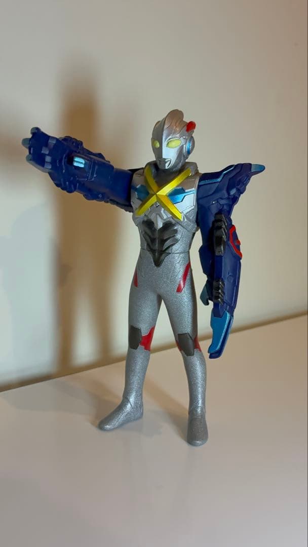 ウルトラマン 大型アーム付きフィギュア