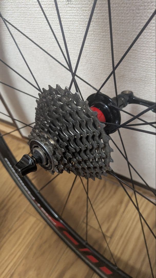 FFWD F4R DT SWISS 240s チューブラー