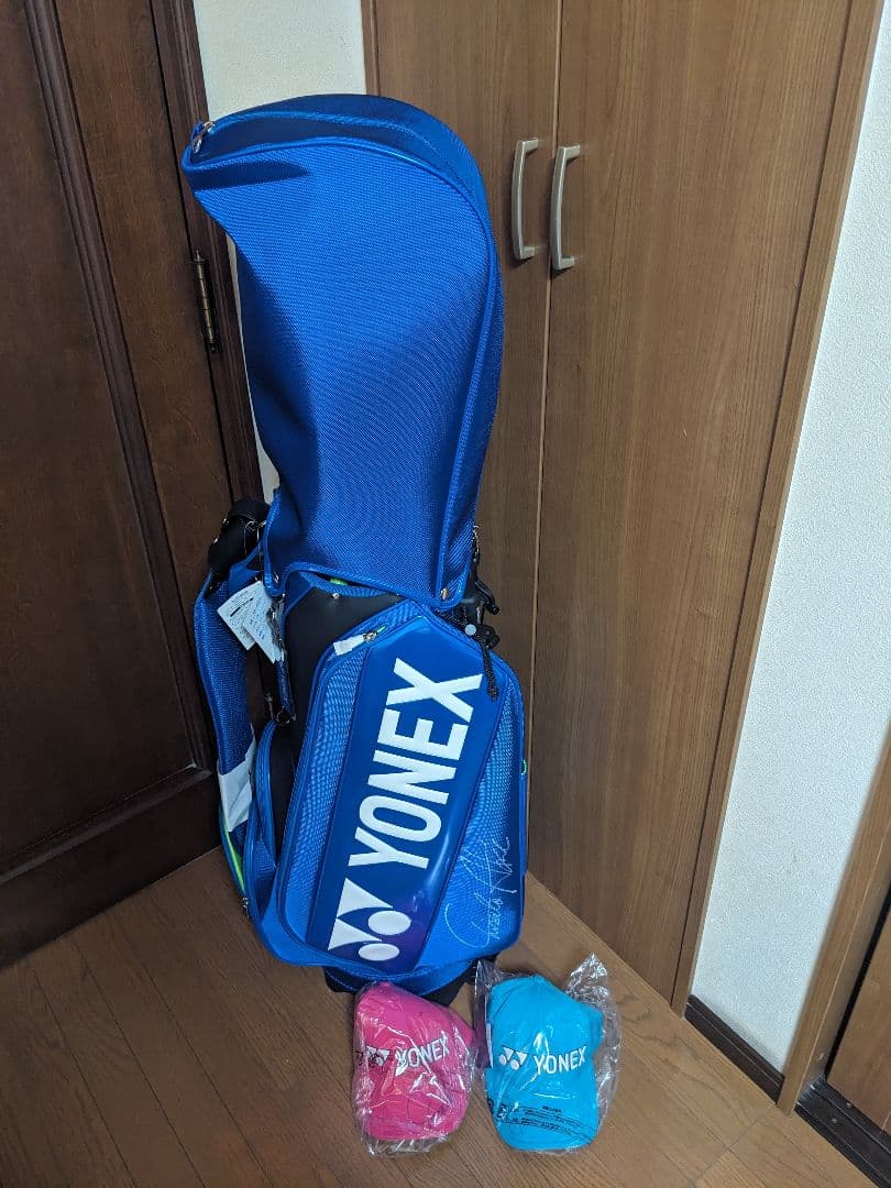 定価80000円値下げ交渉可！貴重！岩井姉妹サイン入りキャディバッグ&キャップ