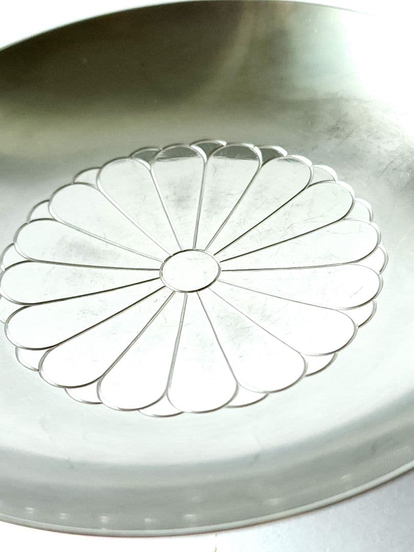 吉岳宗雲斎 皇室御用金工師 銀製 菊御紋入 盃 3客 約670.1g