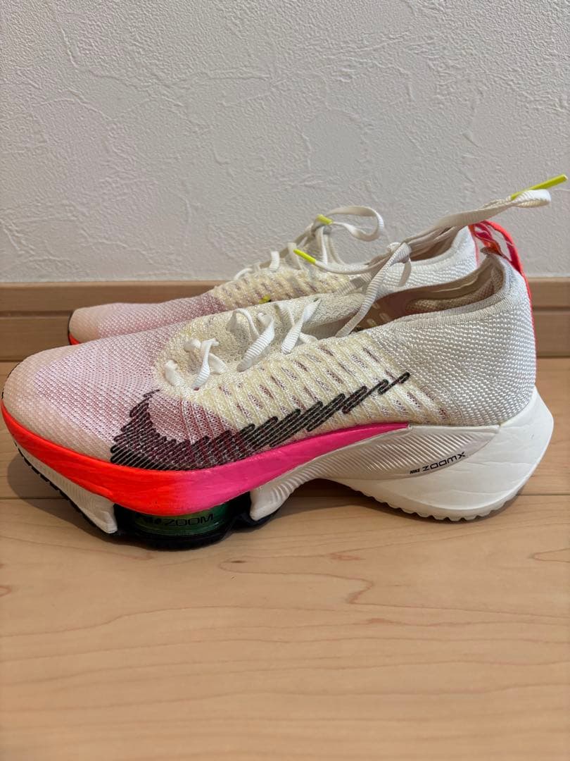 【極美品】 NIKE ZOOM TEMPO NEXT% 東京五輪カラー 24cm
