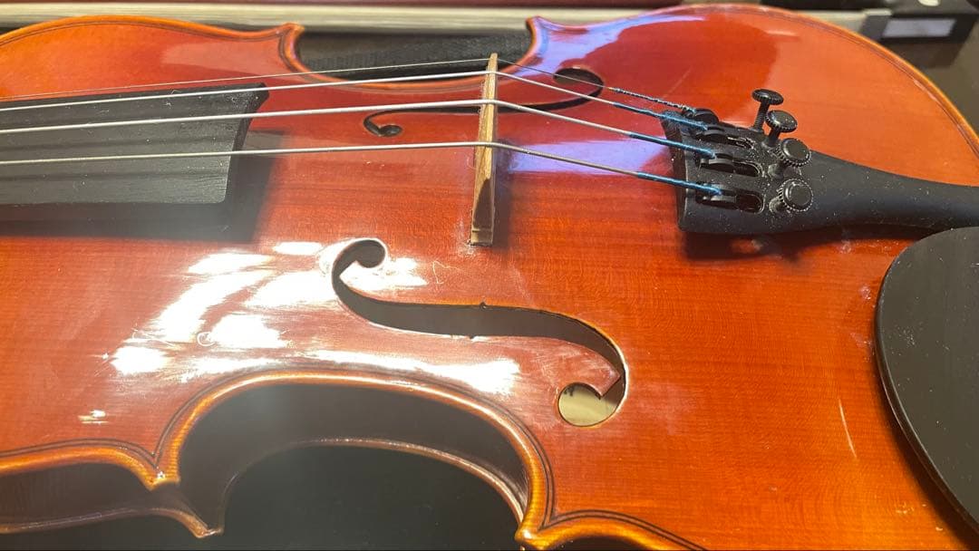 【日本製】SUZUKI バイオリン本体(1/8)と弓、ハードケース付き