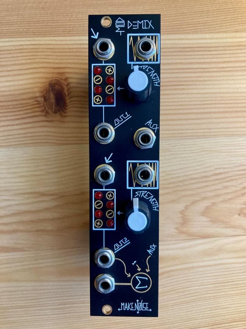 Make Noise Moddemix モジュラーシンセ