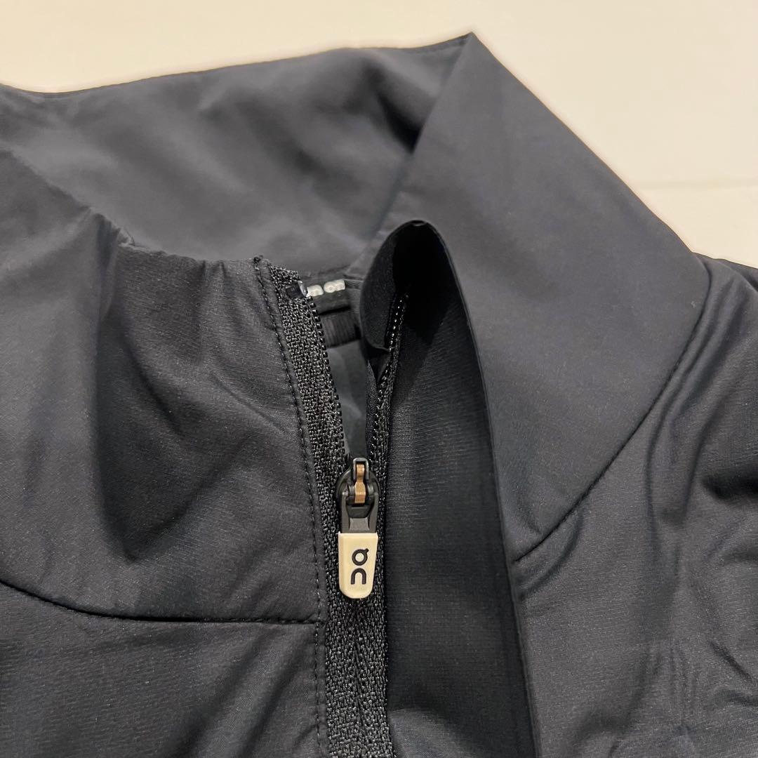 On Weather vest ランニングベスト　黒色　Sサイズ