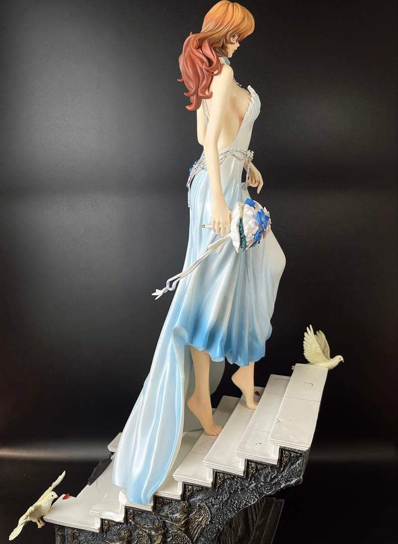 ルパン三世 峰不二子　フィギュア、ドレス、1/4、BIGサイズ