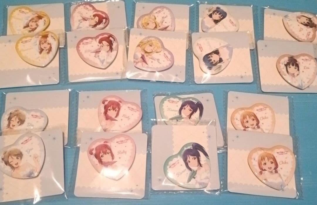 18個 全9種 ハート型缶バッジ ラブライブ サンシャイン モーリーファンタジー