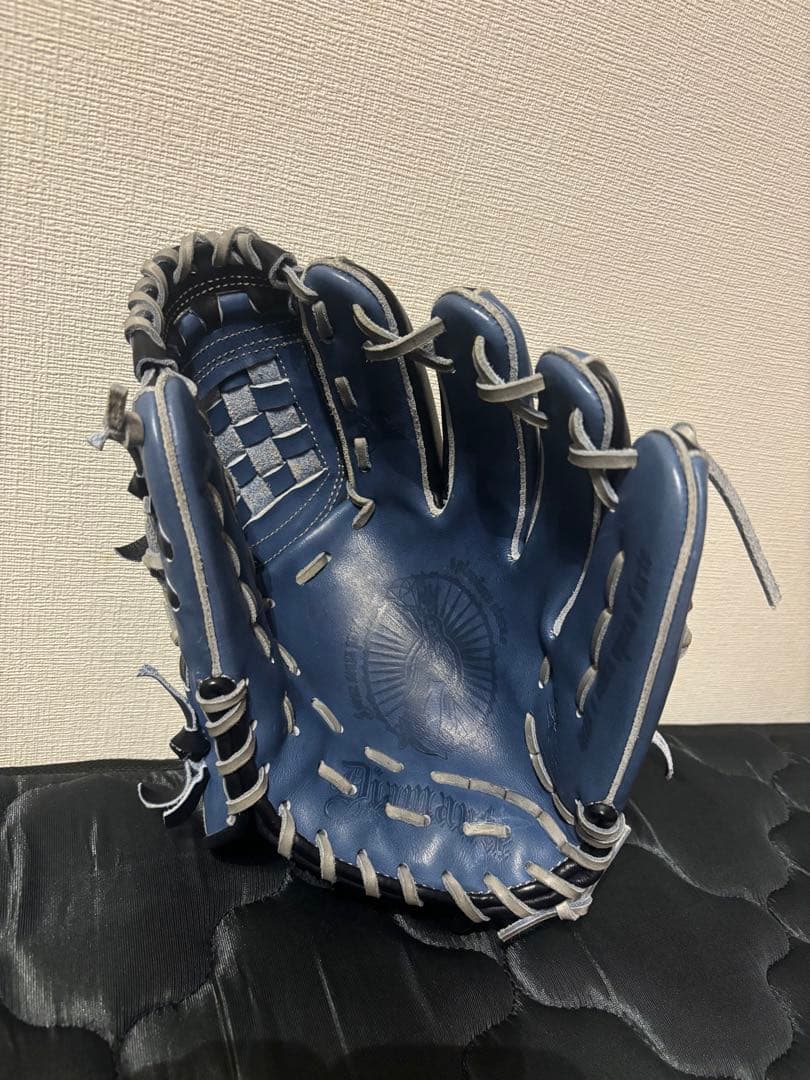 ディアマンテ グローブ