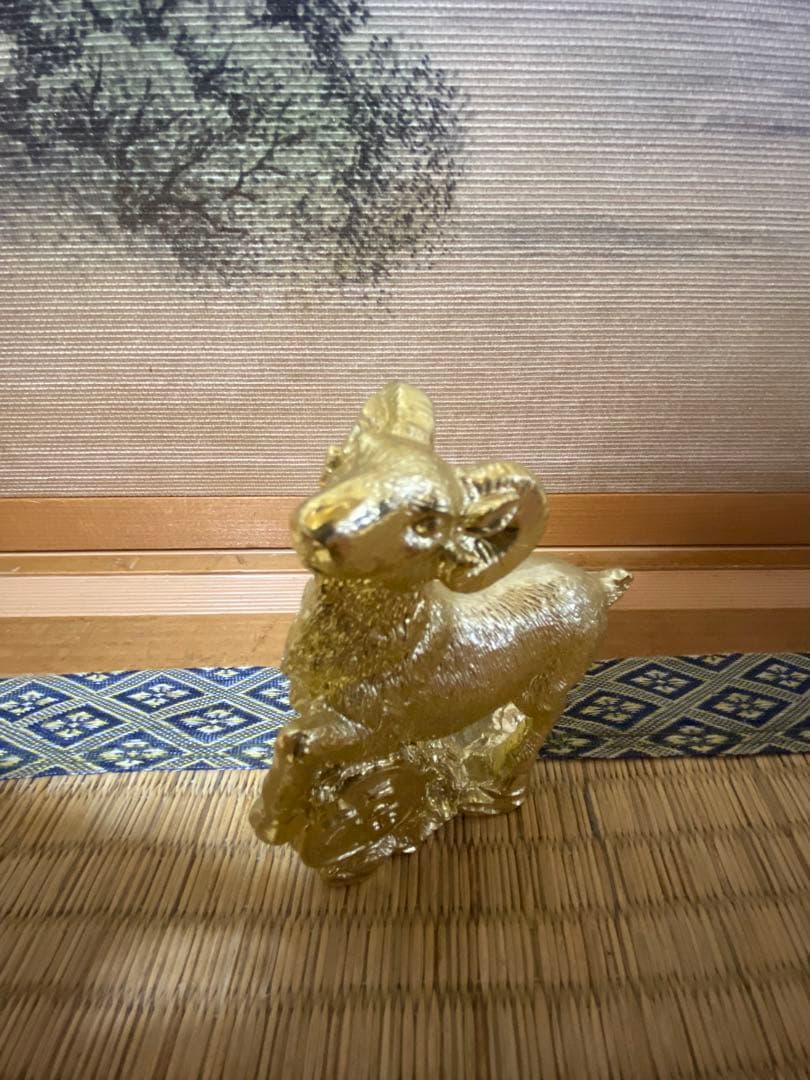 お金持ちの人ぜひ買ってください