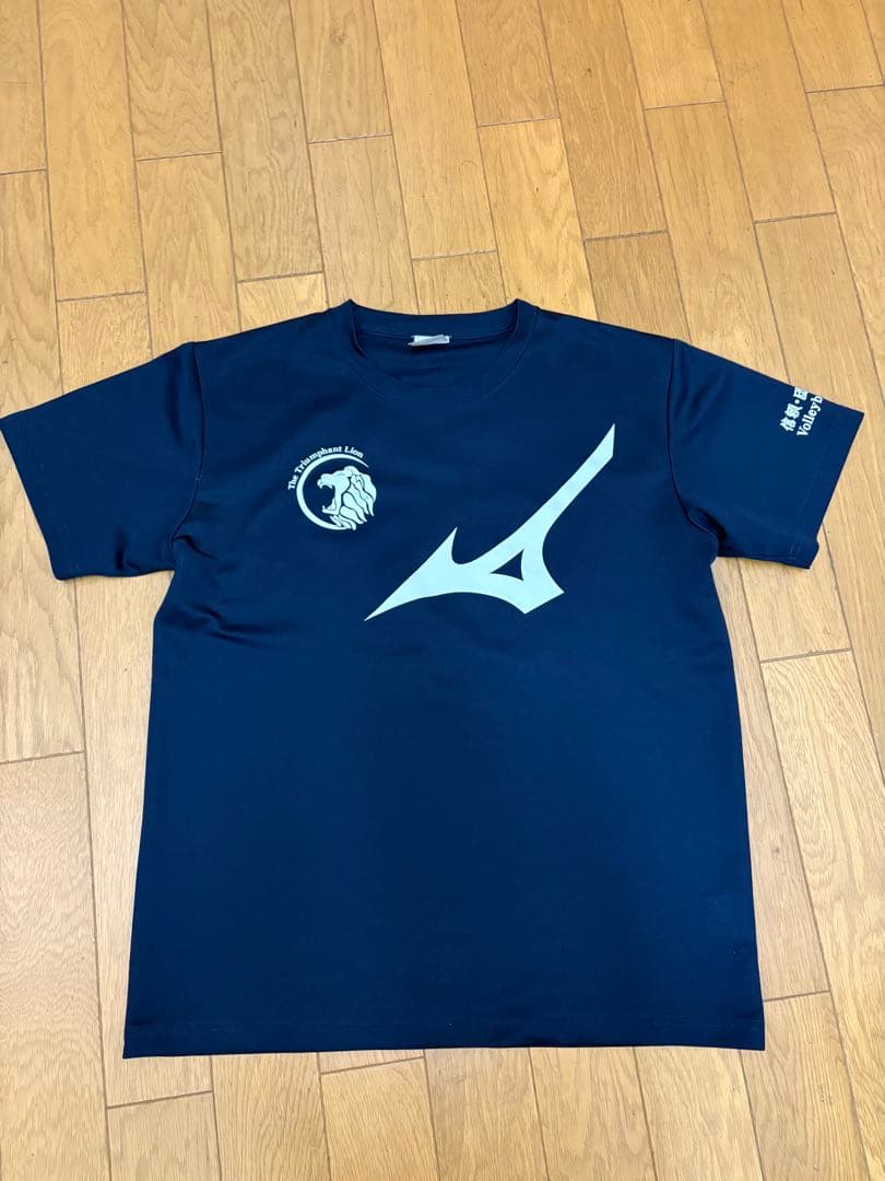 日本体育大学 バレーボール Tシャツ