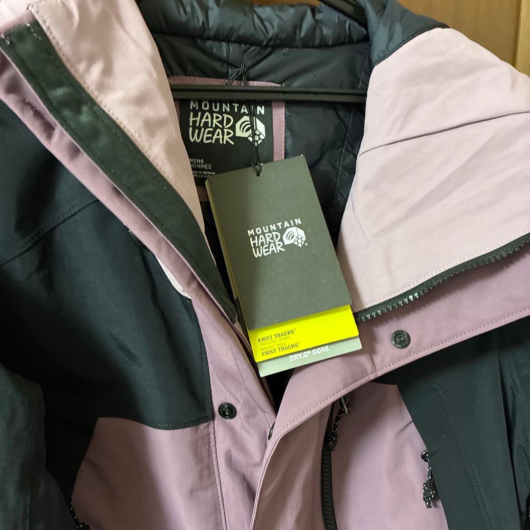 マウンテンハードウェア　FirstTracks InsulatedJacket