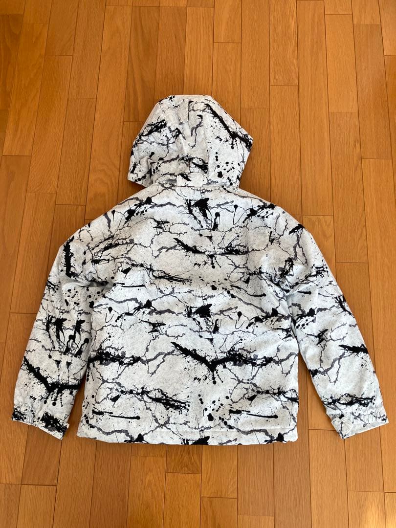 未使用、子ども用スキーウェアセット 140