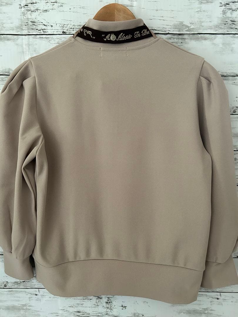 レディースゴルフウェアセットアップ　Lサイズ ベージュ